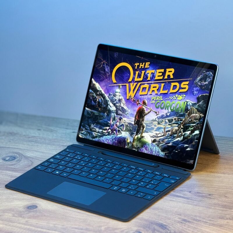 Microsoft Surface Pro 11 OLED - Image 5