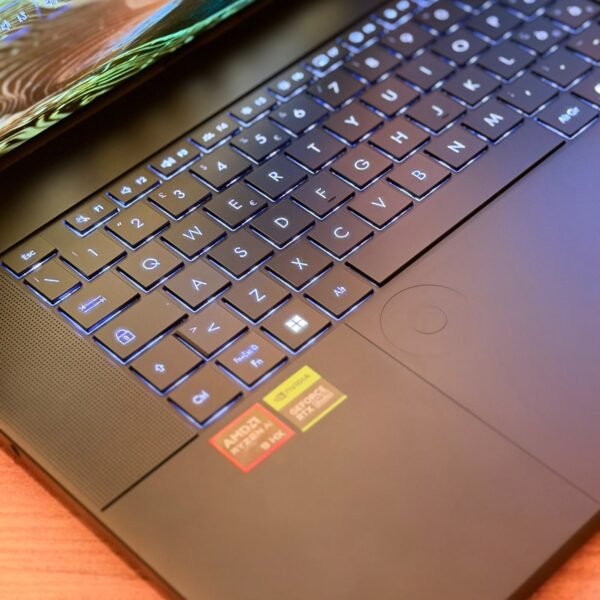 ASUS ProArt P16 (H7606WM) - Image 5