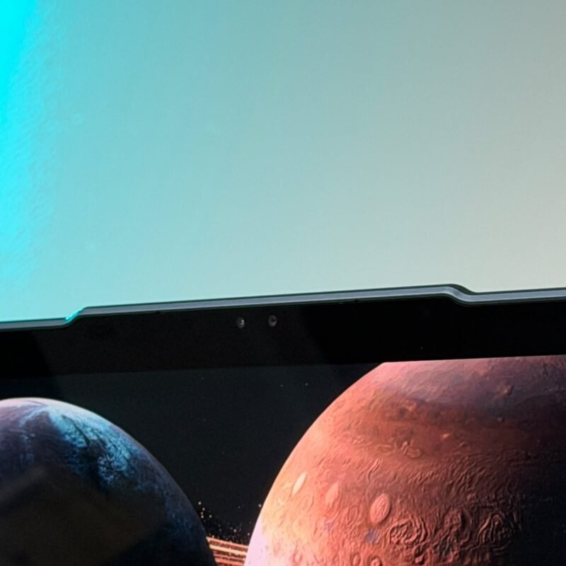 Lenovo Yoga Book 9i - Image 7