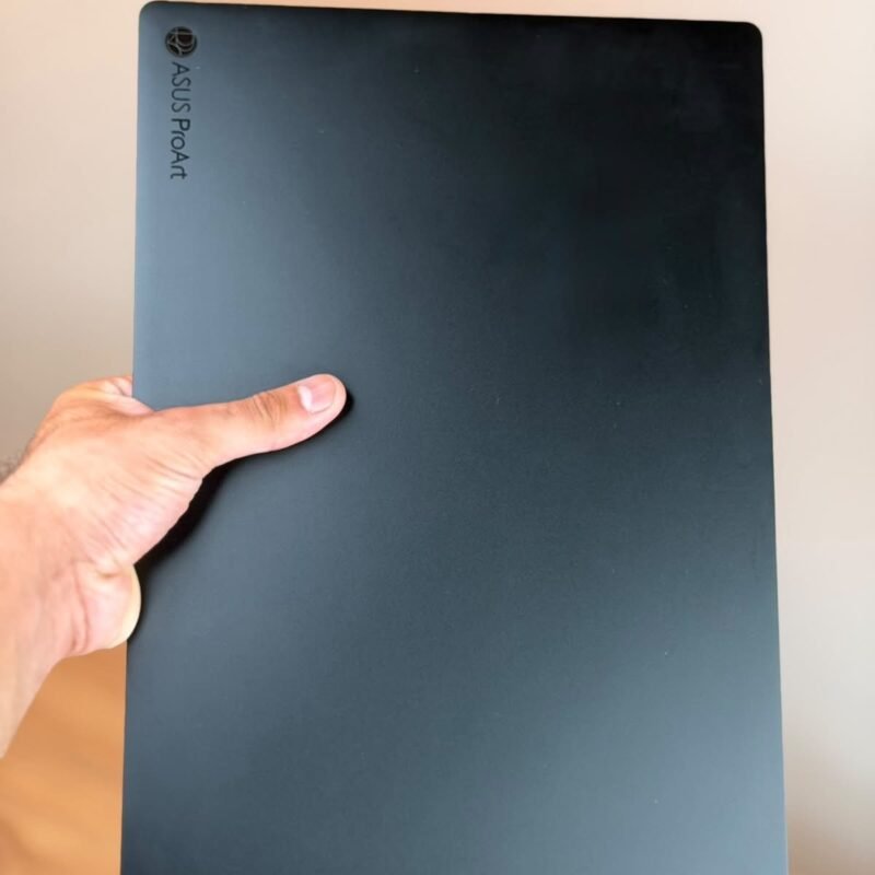 ASUS ProArt P16 (H7606WM) - Image 12