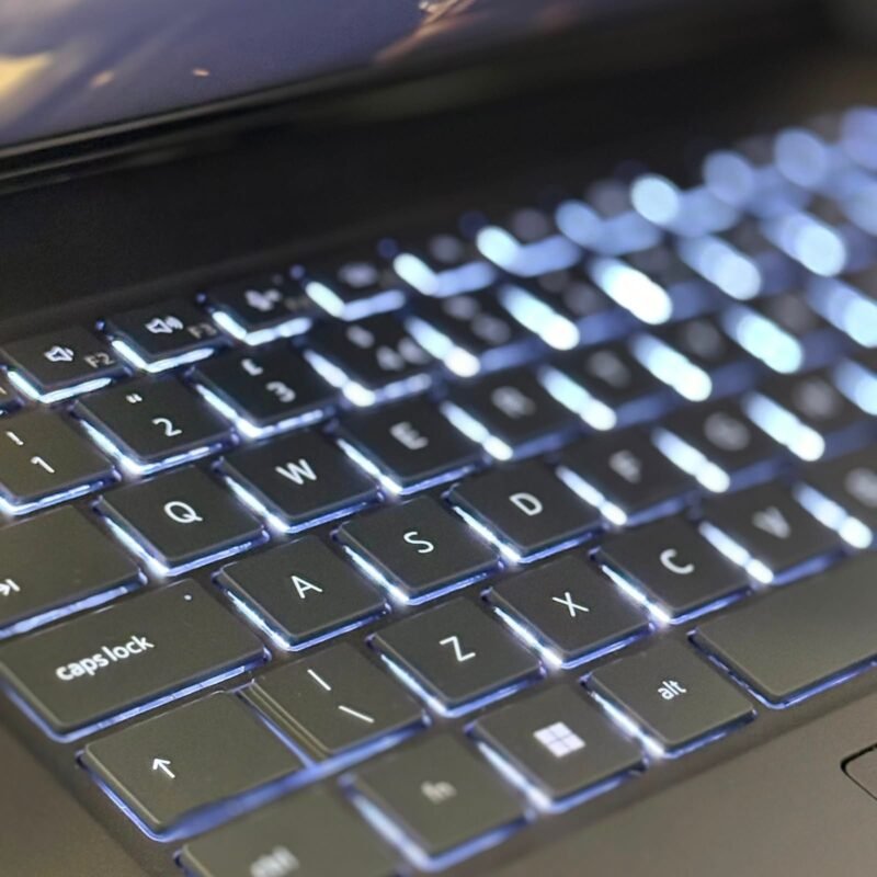 Dell Pro 14 (Série PRO PC14250) - Image 7