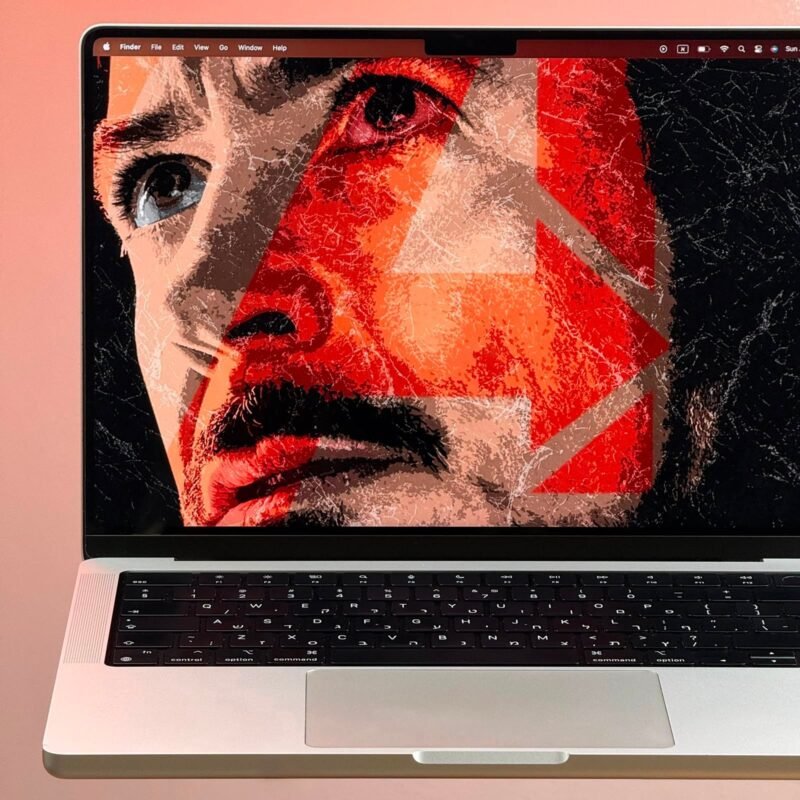 Apple MacBook Pro M2 Max 14" - Image 2